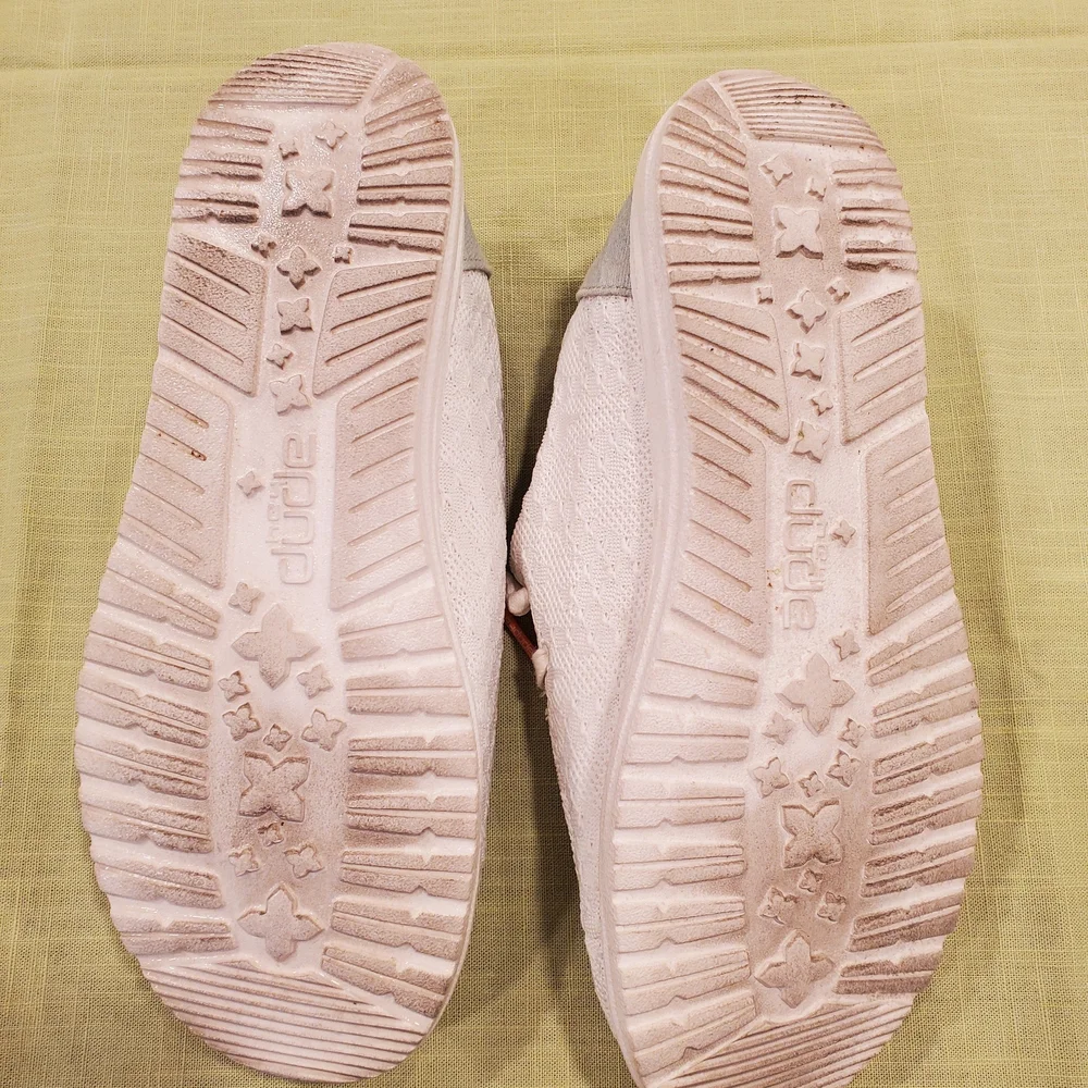 Hey Dude Women's White Loafers with Patterned Lining - Picture 7 of 7